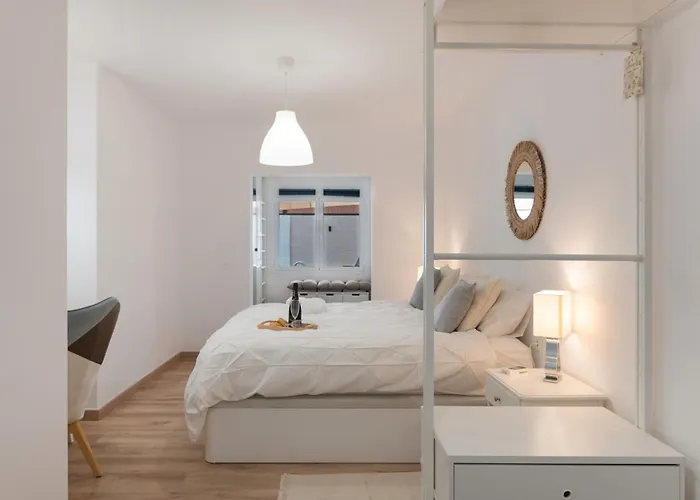 Berkana De Lujo Con Piscina Βίλα