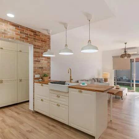 Berkana De Lujo Con Piscina Вилла Плайя-Онда